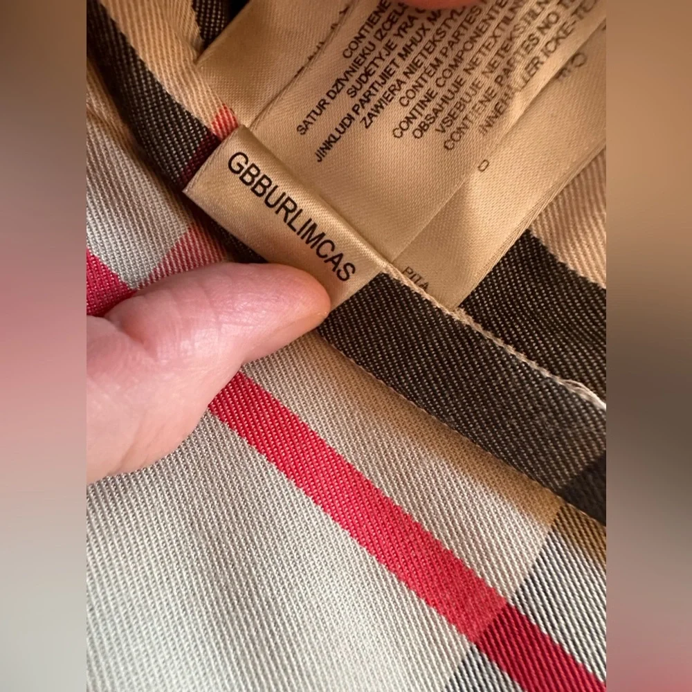 Burberry Beige Double-Breasted Trench Coat - Picture 9 of 12